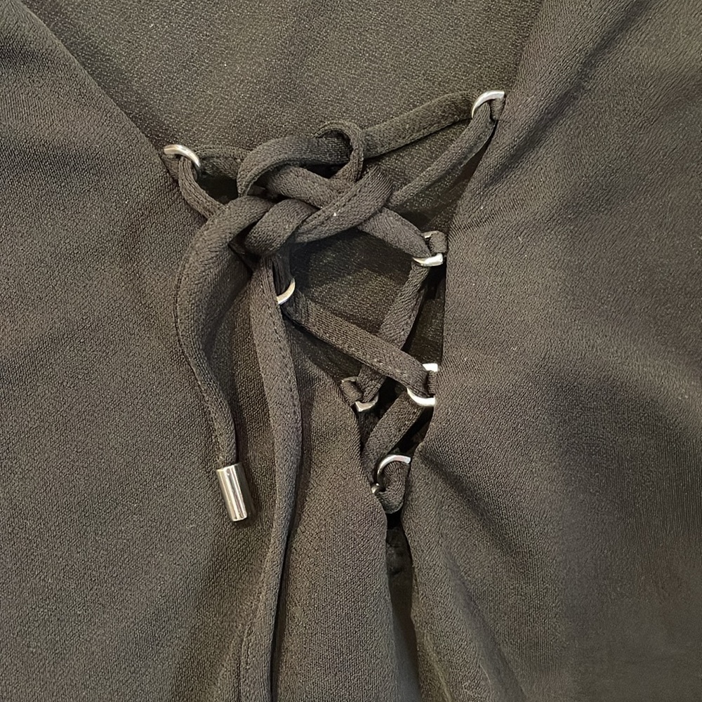 Professional Calvin Klein lace up tank - Picture 3 of 3